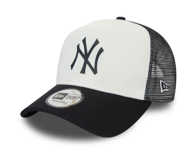 NEW ERA NY Yankees MLB E Frame Trucker Adjustable Cap