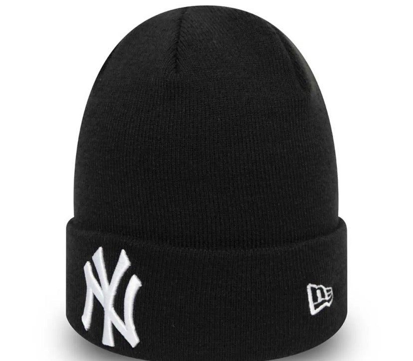 New Era MLB Essential New York Yankees beanie