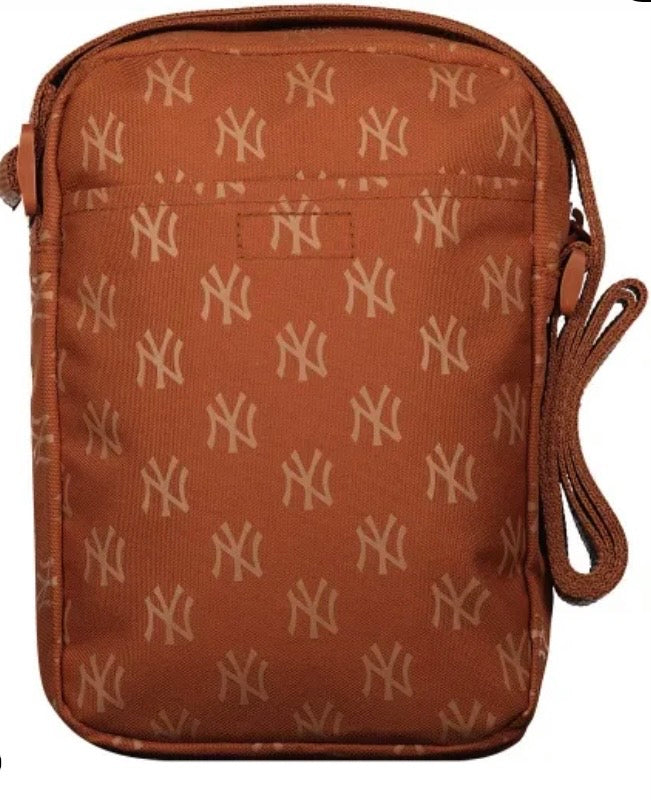 New Era Monogram New York Yankees crossbody