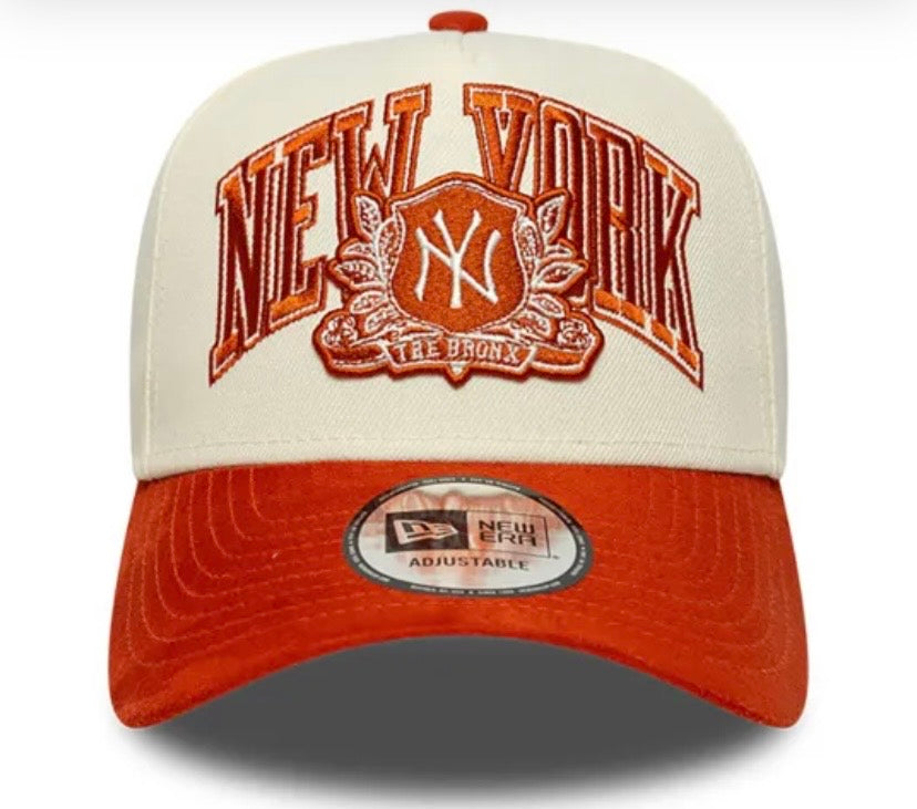 New Era Wordmark Suede E-Frame New York Yankees cap